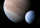 Действительно ли у этой экзопланеты размером с Нептун имеется спутник?
