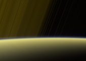 Магнитная аномалия Сатурна оказалась «Кассини» не по зубам
