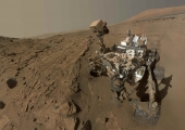 Марсоход Curiosity сделал юбилейное селфи